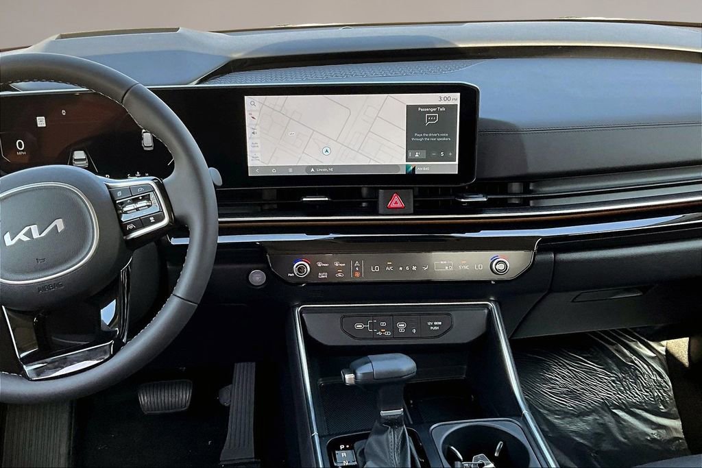 New 2026 Kia Carnival SX Prestige FWD image 6