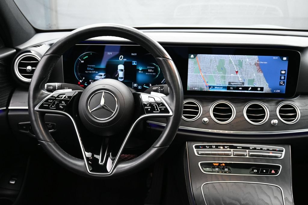 Used 2021 Mercedes-Benz E 350 4MATIC Sedan w/ Premium Package image 11