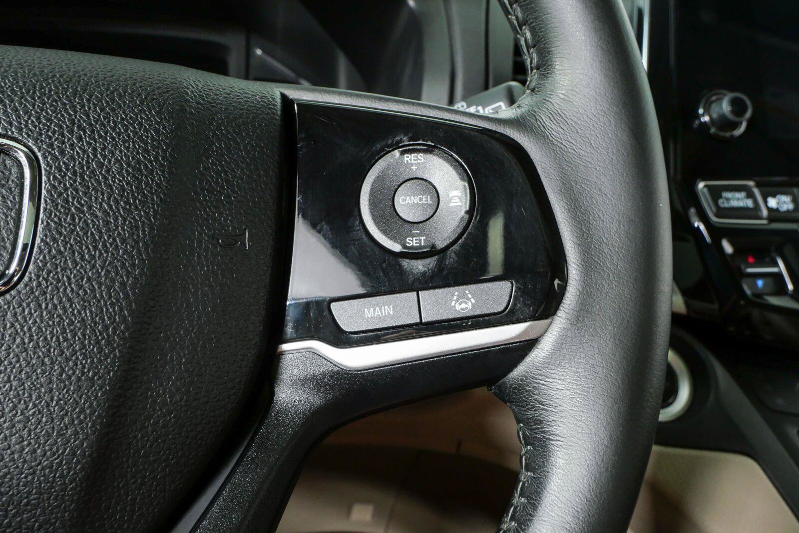 Used 2018 Honda Odyssey EX-L image 10