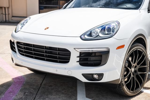 Used 2015 Porsche Cayenne S AWD/4WD image 22