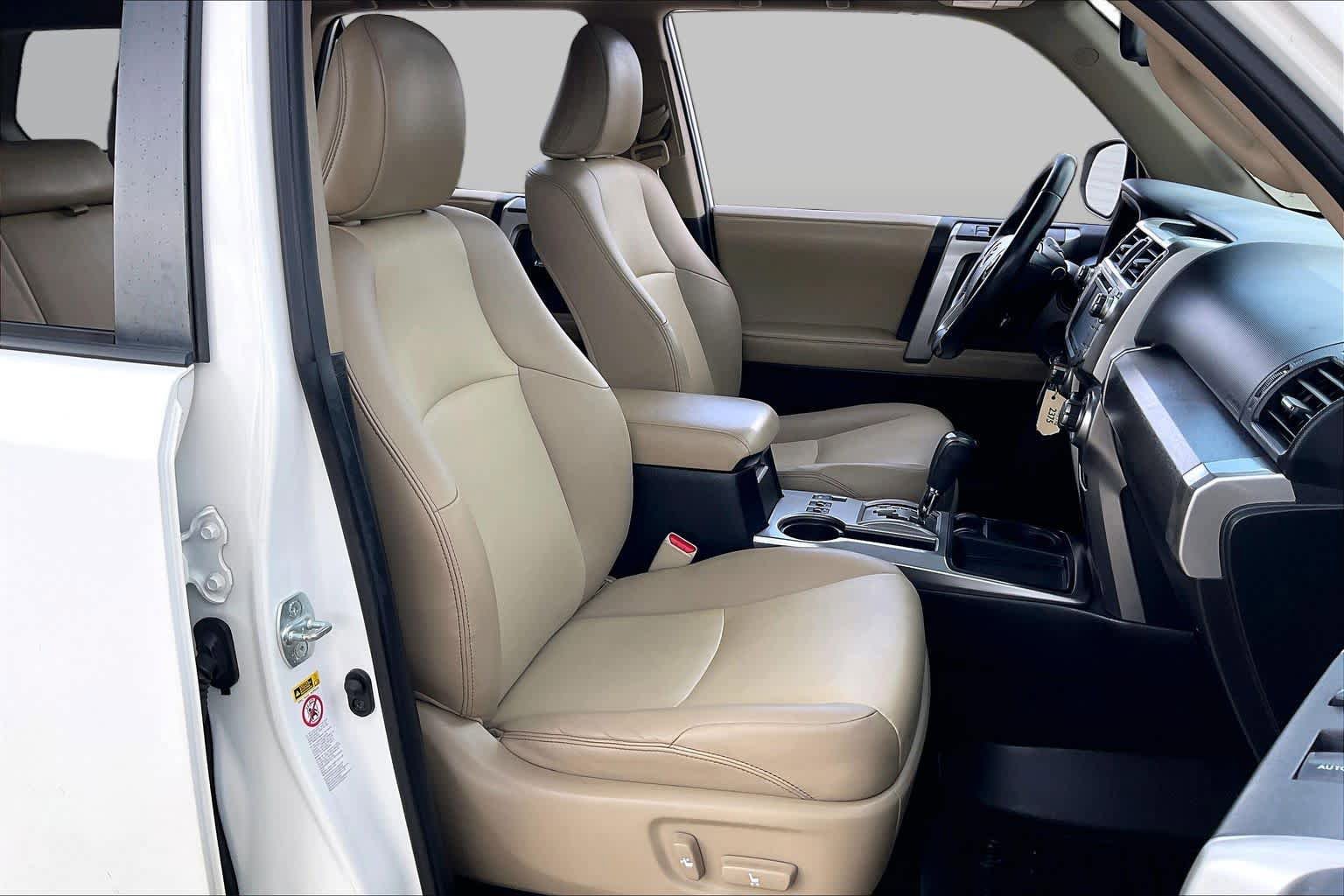 Used 2014 Toyota 4Runner SR5 Premium RWD image 9