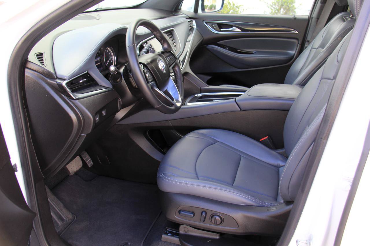 Used 2024 Buick Enclave Essence FWD image 23