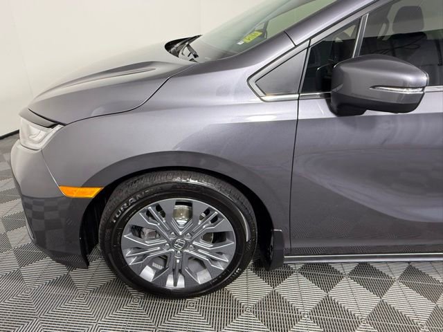 Used 2026 Honda Odyssey Touring image 12