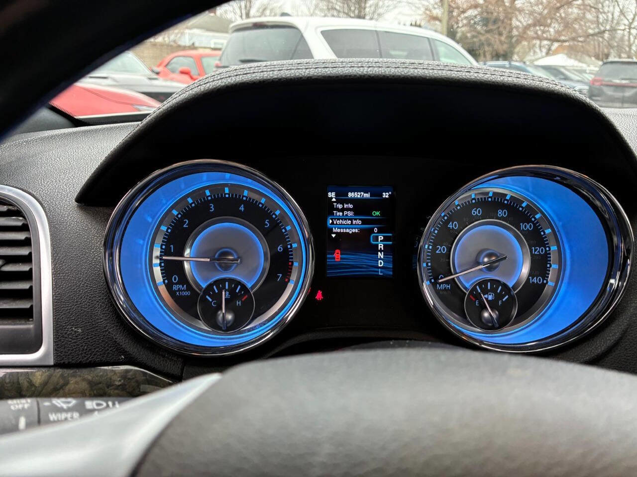 Used 2014 Chrysler 300 C image 13