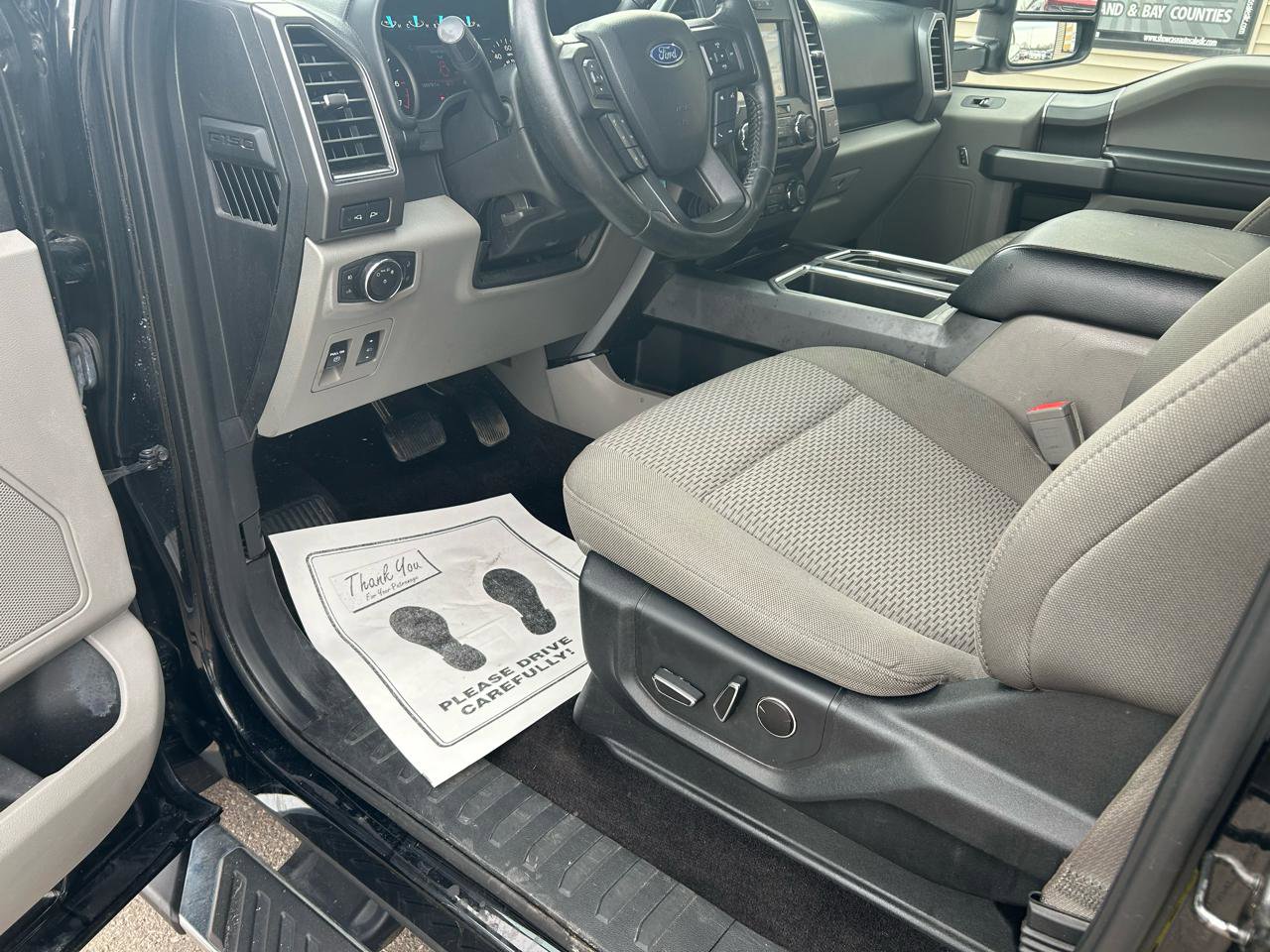 Used 2018 Ford F150 XLT w/ Equipment Group 302A Luxury image 10