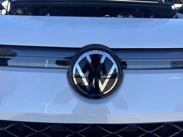 New 2026 Volkswagen Tiguan SE R-Line FWD image 32