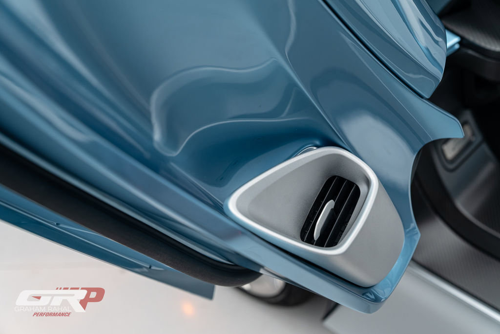 Used 2021 McLaren Elva image 38