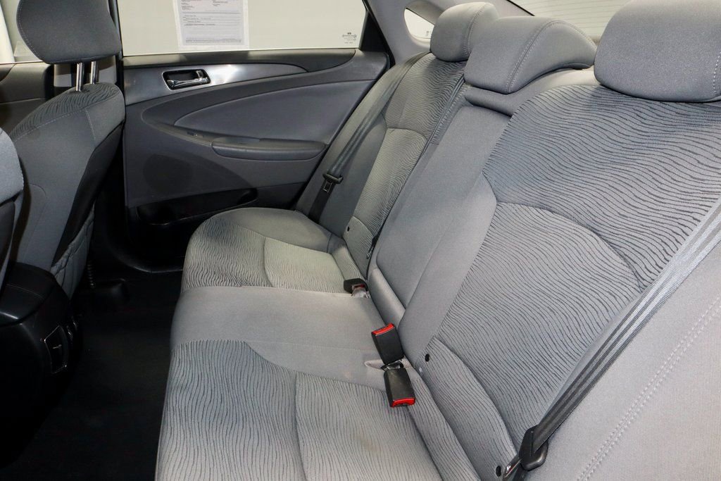 Used 2013 Hyundai Sonata Hybrid image 21