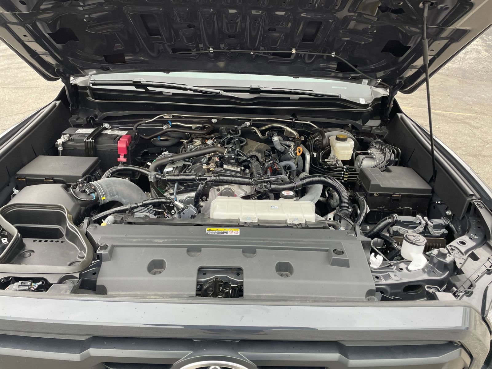 Used 2025 Toyota Tacoma TRD Off-Road image 30