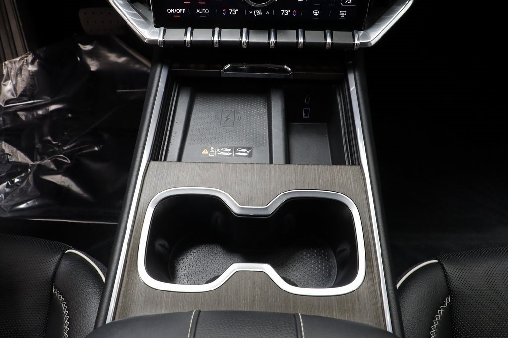 Used 2024 GMC Acadia Denali w/ LPO, Floor Liner Package image 14