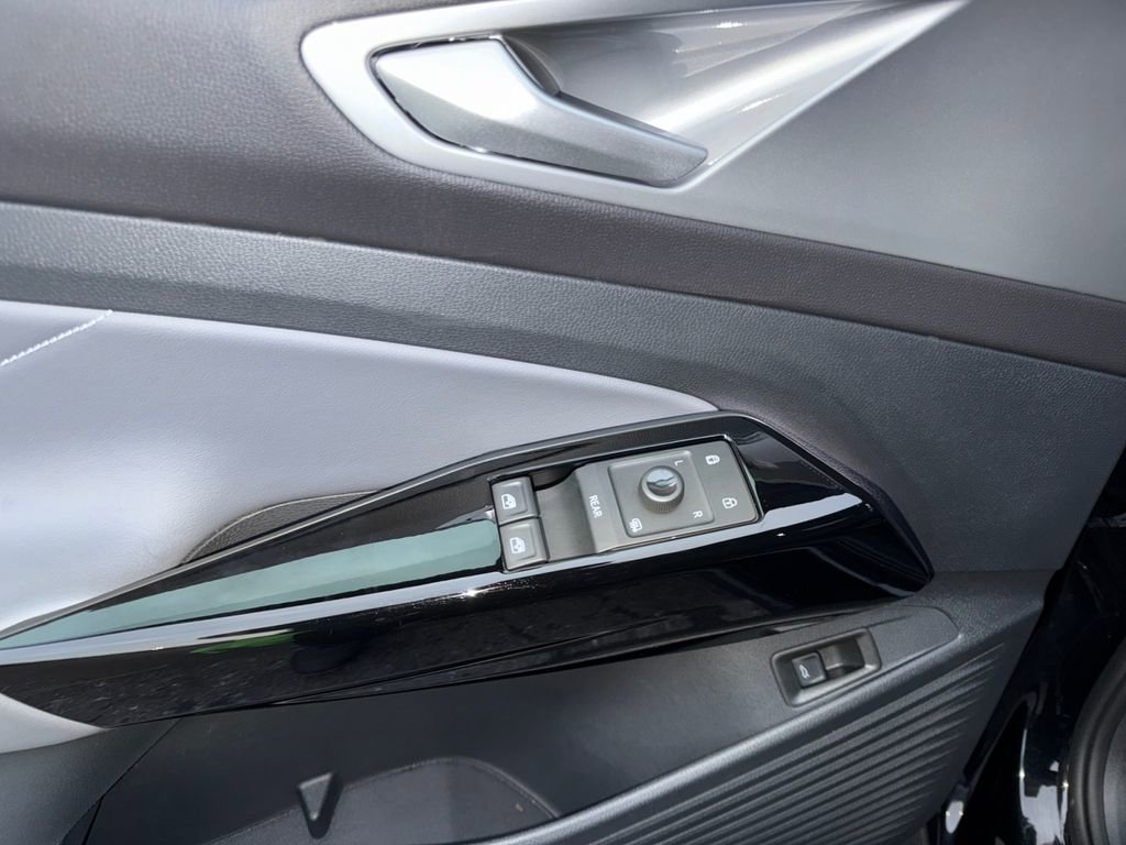 Used 2024 Volkswagen ID.4 Pro S image 11