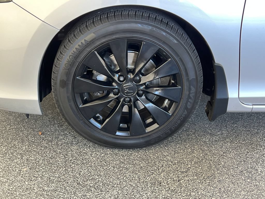 Used 2015 Honda Accord EX-L image 28