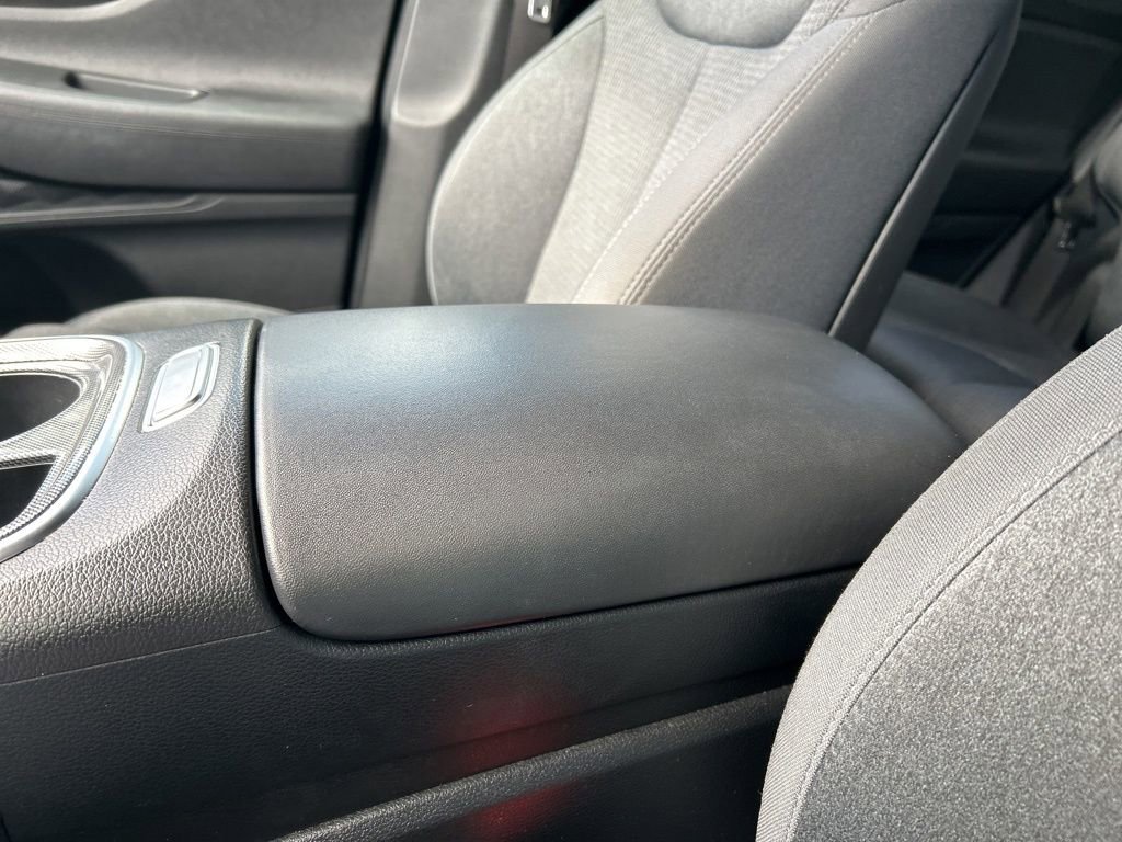 Used 2023 Hyundai Santa Fe SEL image 32