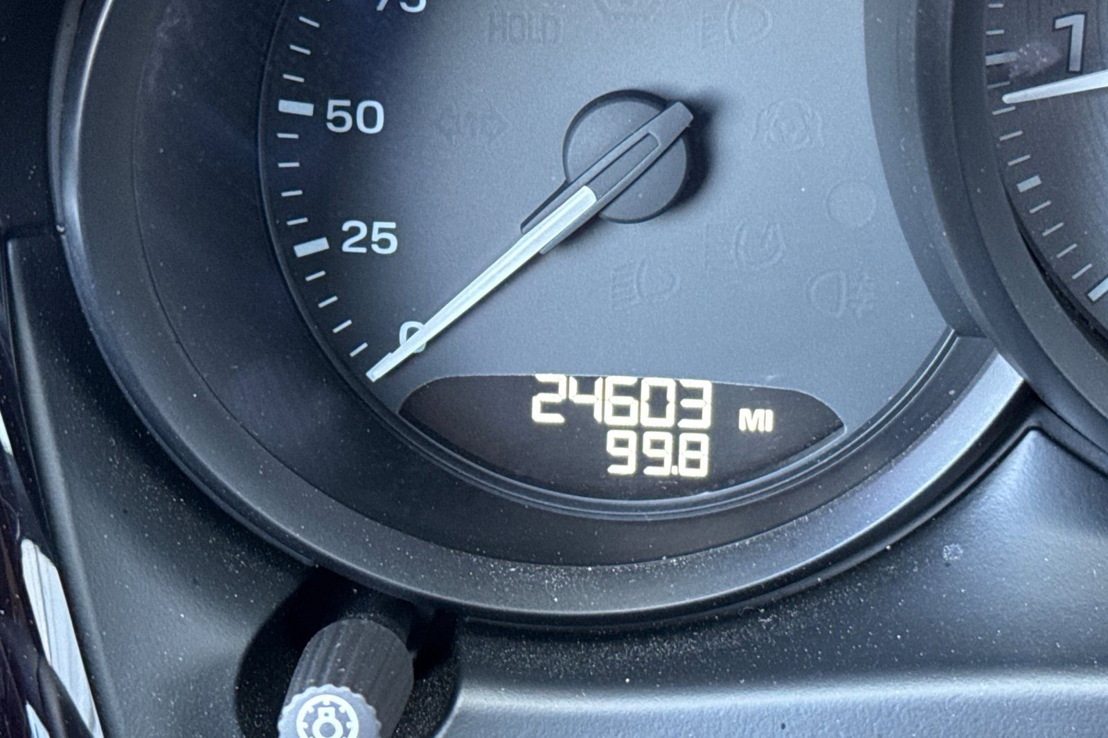 Used 2022 Porsche Macan S image 25