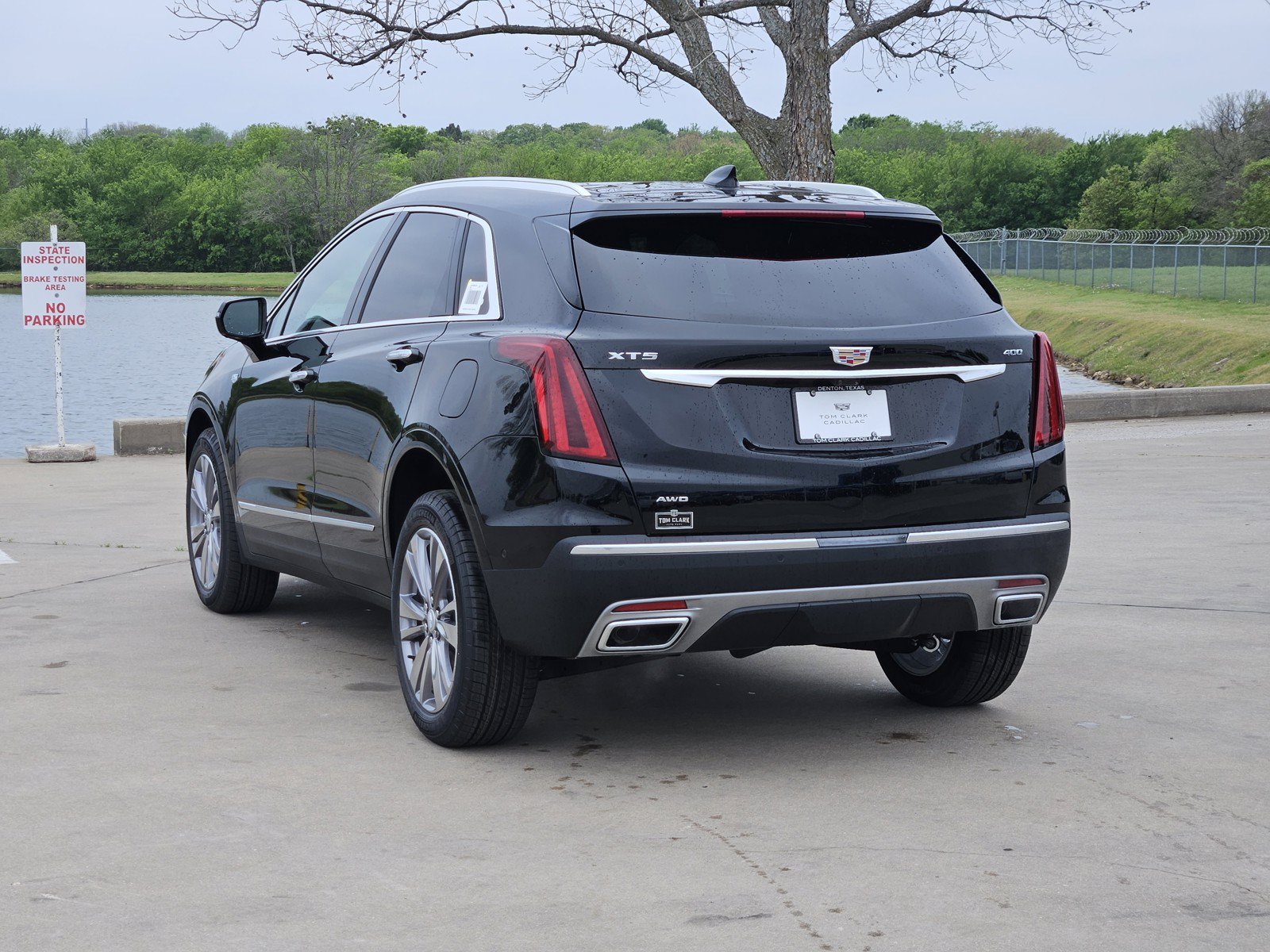 New 2026 Cadillac XT5 Premium Luxury w/ Driver Assist Package AWD/4WD image 4