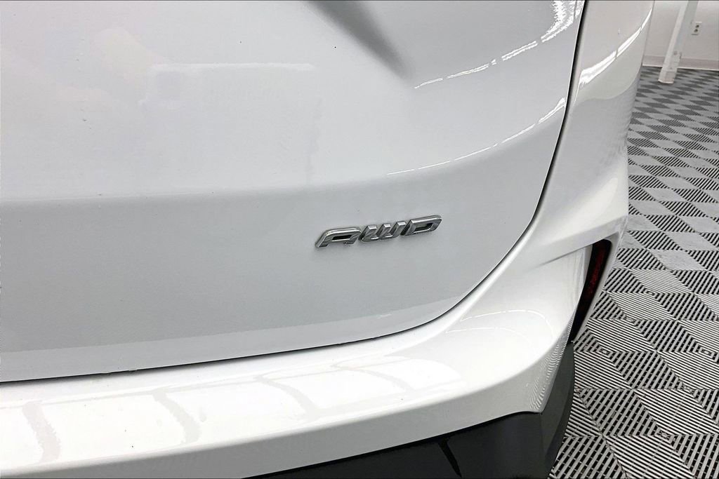 Certified 2024 Ford Edge SE image 8