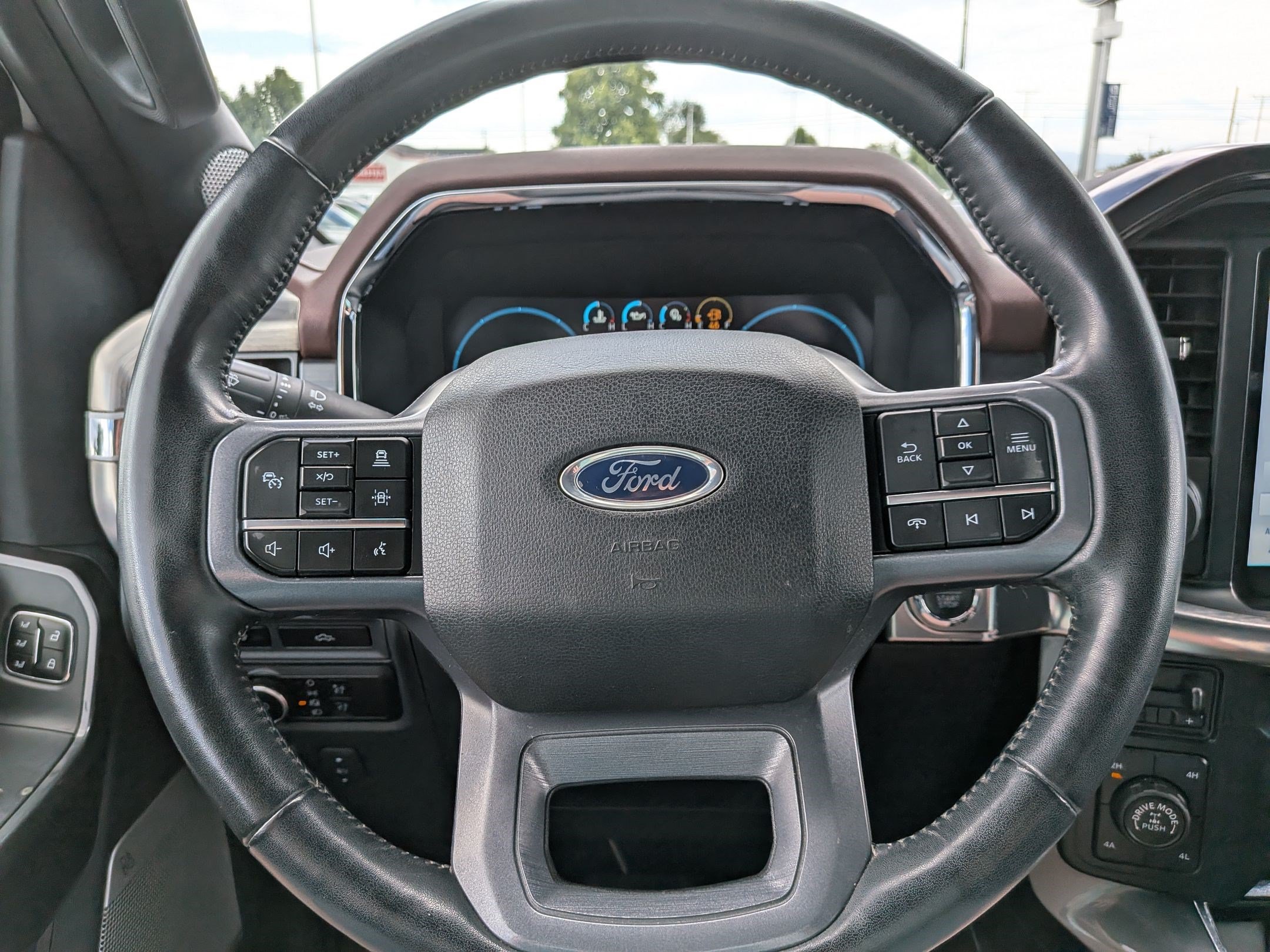 Used 2023 Ford F150 Lariat w/ Equipment Group 502A High AWD/4WD image 16