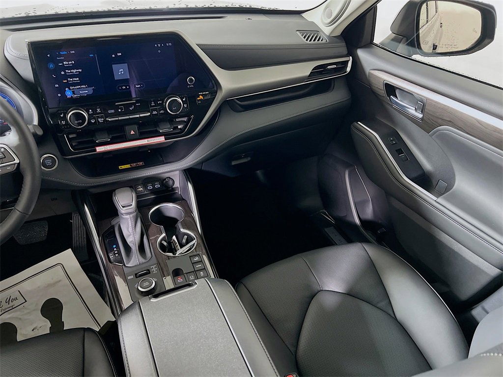 New 2026 Toyota Highlander Limited image 20
