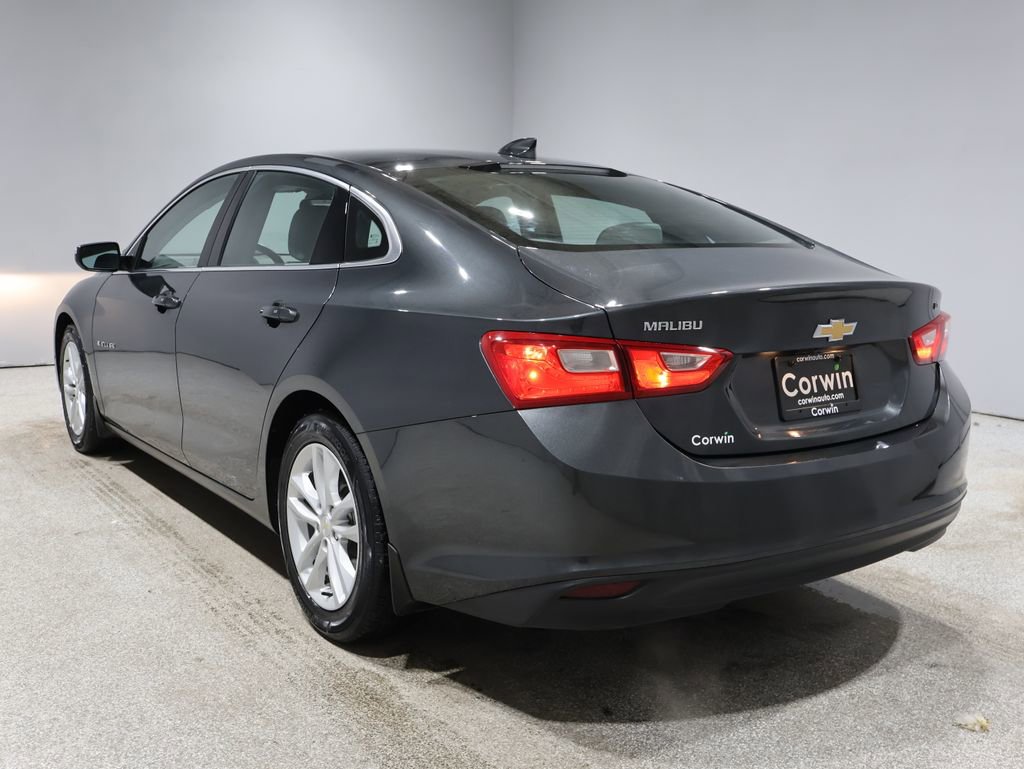 Used 2017 Chevrolet Malibu LT image 5