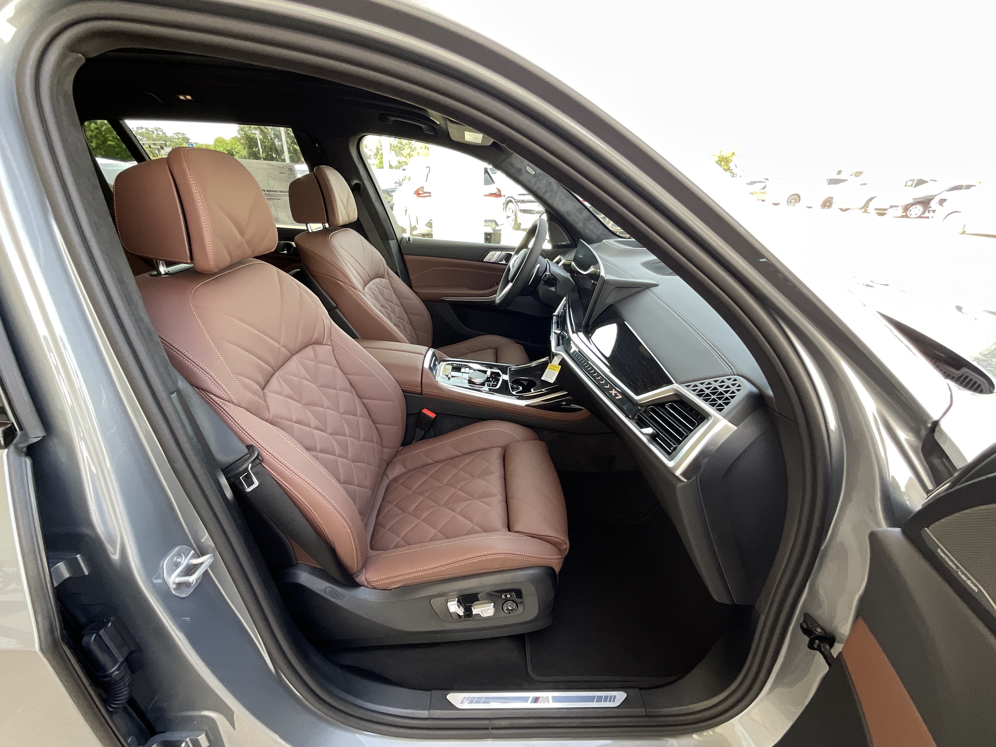 New 2027 BMW X7 xDrive40i w/ M Sport Package AWD/4WD image 22