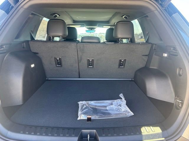 New 2026 Chevrolet Equinox LT w/ Convenience Package II image 10