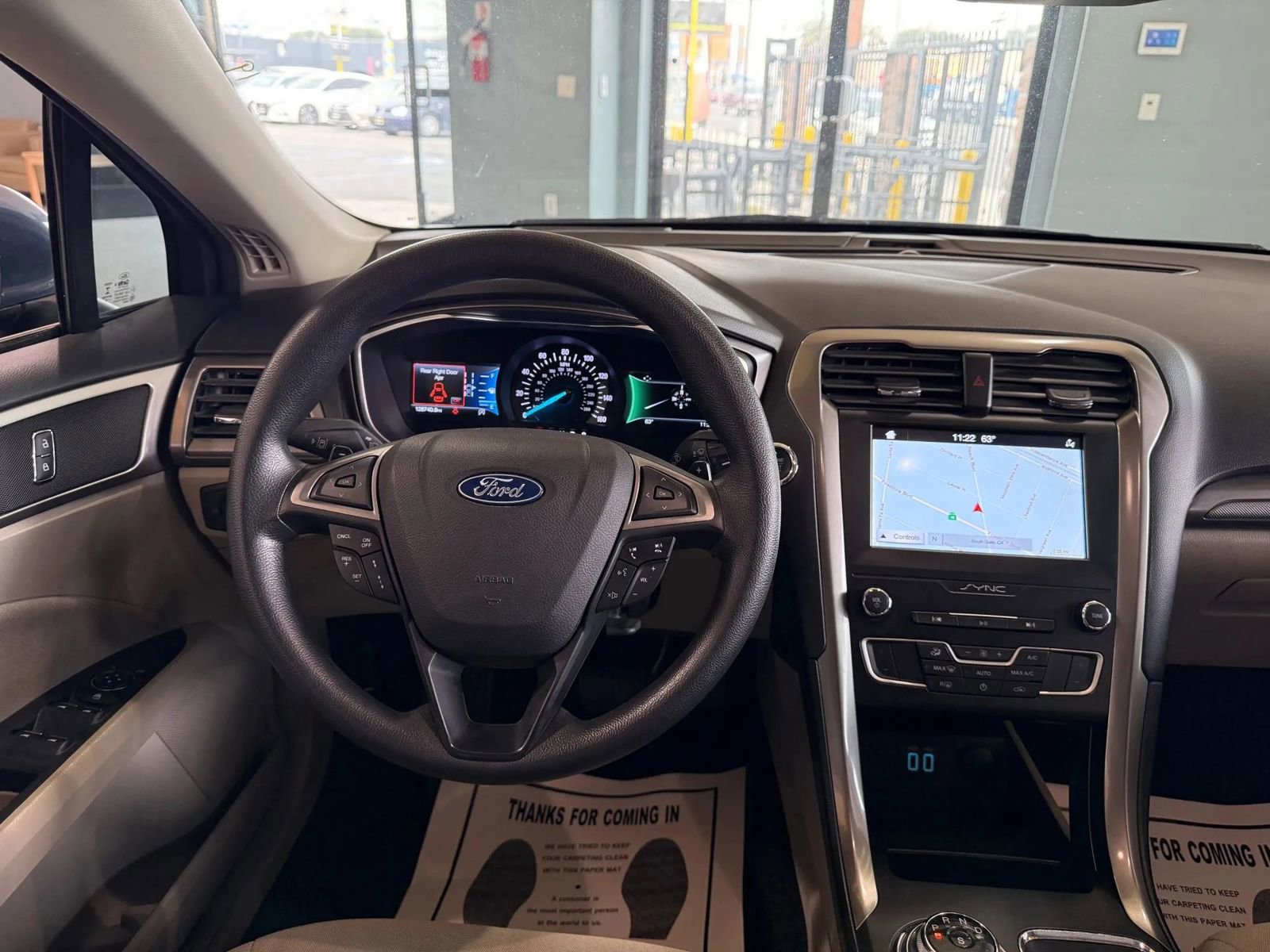 Used 2019 Ford Fusion SE image 13