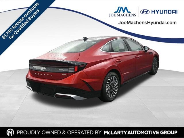 New 2026 Hyundai Sonata SEL FWD image 8