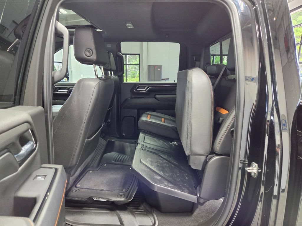Used 2024 GMC Sierra 2500 AT4 w/ Technology Package AWD/4WD image 21