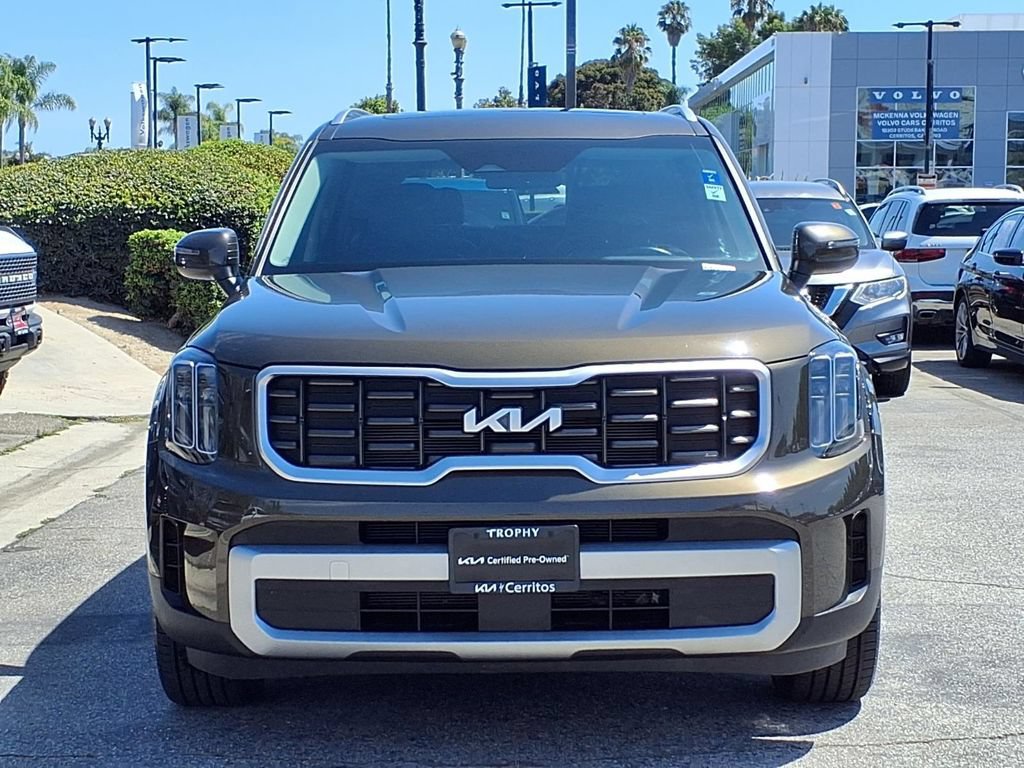 Certified 2023 Kia Telluride S w/ S Sunroof Package AWD/4WD image 2
