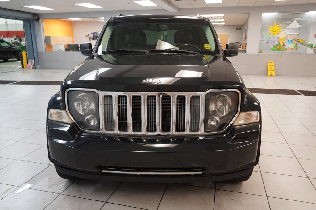 Used 2012 Jeep Liberty Limited Jet w/ Comfort/Convenience Group AWD/4WD image 16