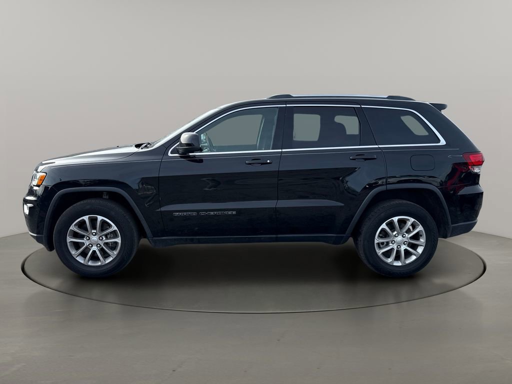Used 2021 Jeep Grand Cherokee Laredo w/ Security & Convenience Group AWD/4WD image 2