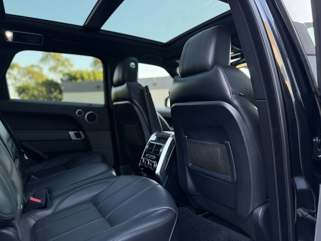 Used 2015 Land Rover Range Rover Sport Supercharged image 23