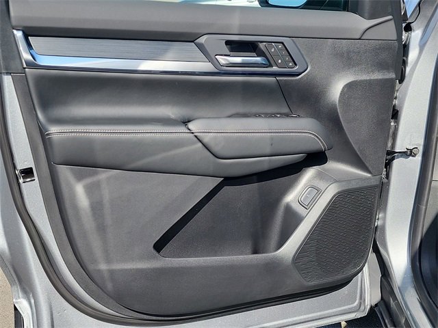 New 2026 GMC Terrain Elevation w/ Elevation Premium Package image 11