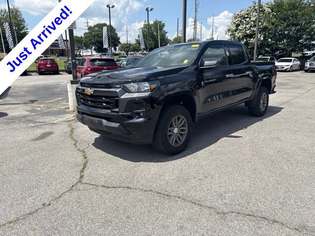 Used 2024 Chevrolet Colorado LT w/ LT Convenience Package RWD image 7