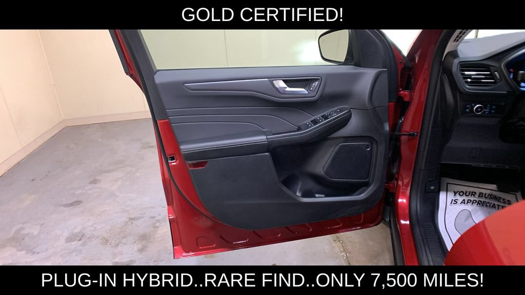 Certified 2026 Ford Escape SE FWD image 23