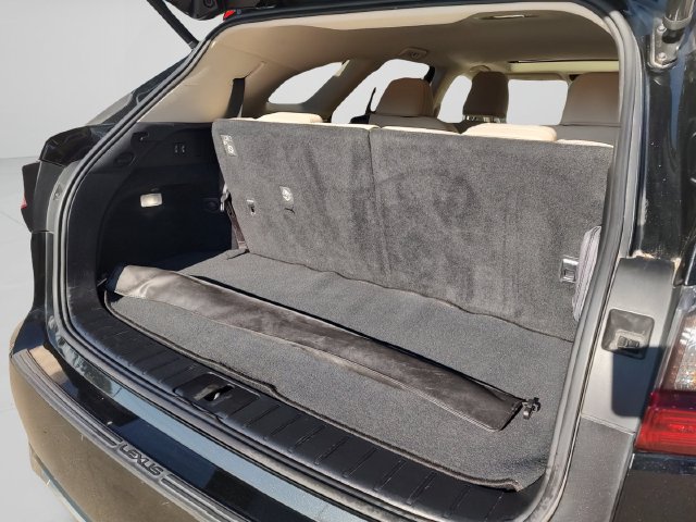 Used 2022 Lexus RX 350L FWD w/ Premium Package image 34