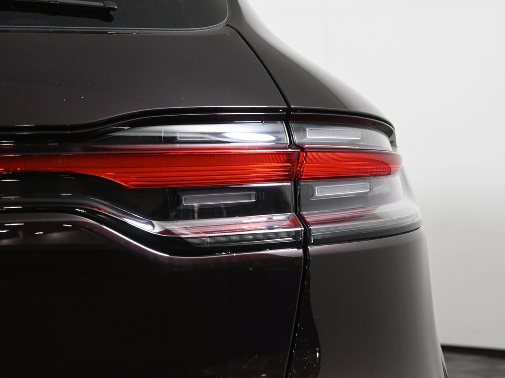 New 2026 Porsche Macan AWD/4WD image 13