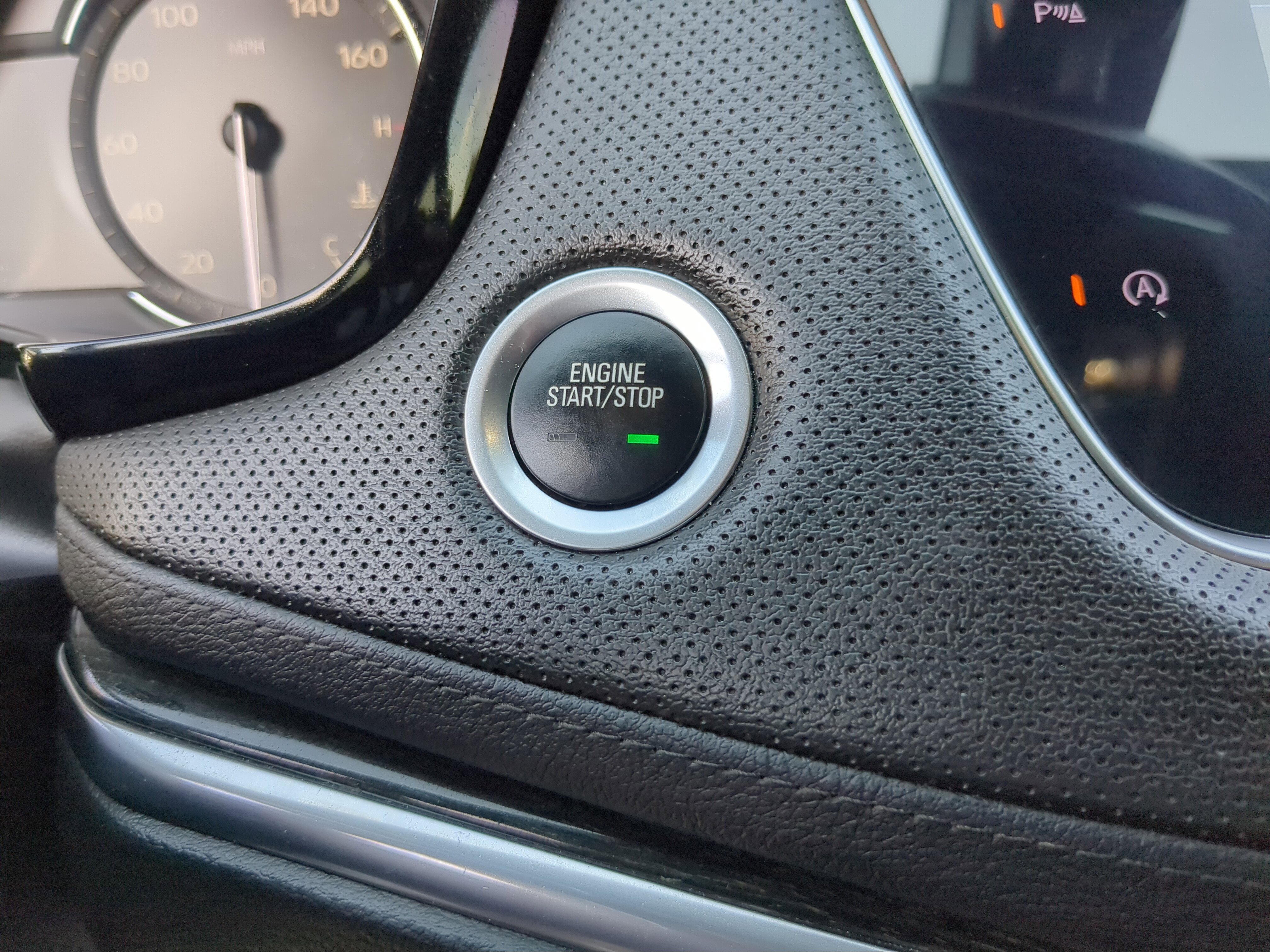 Certified 2023 Cadillac XT5 Premium Luxury image 35