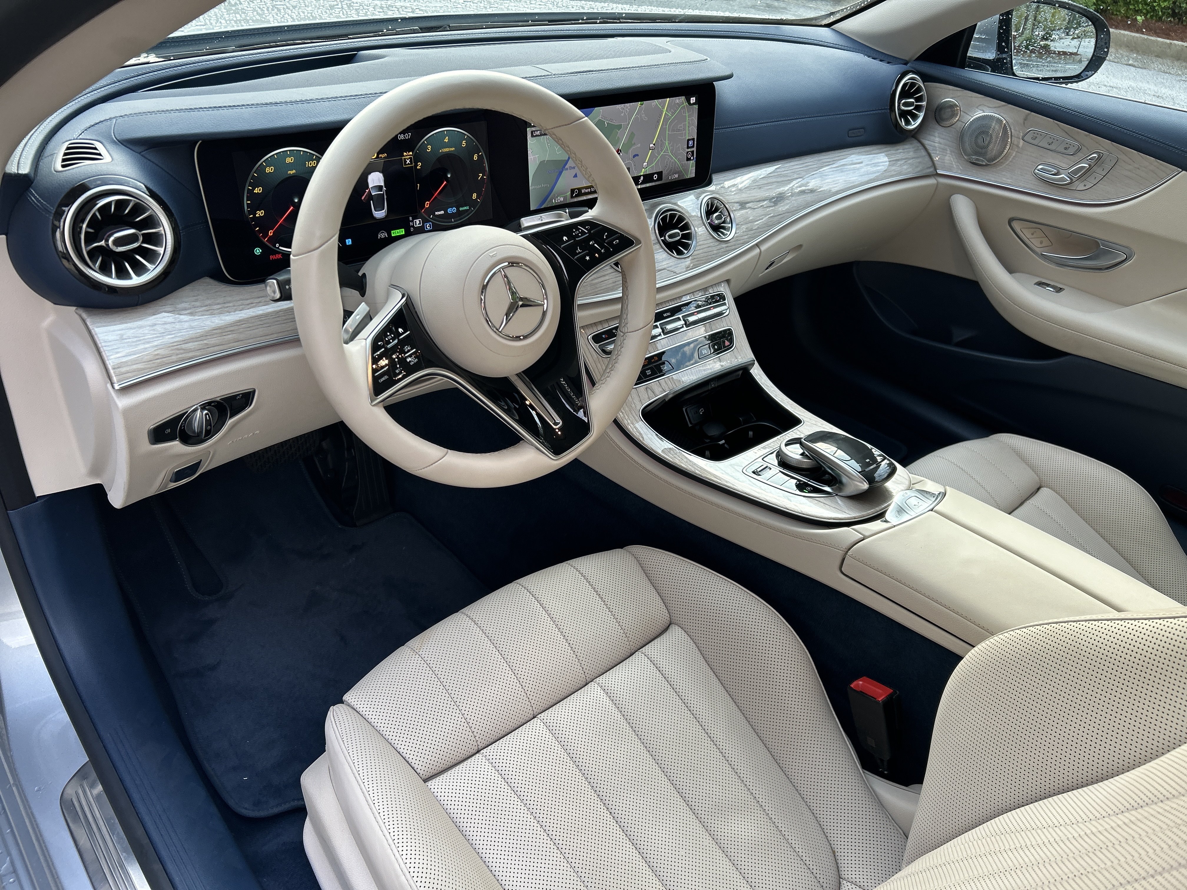 Used 2023 Mercedes-Benz E 450 Cabriolet image 31