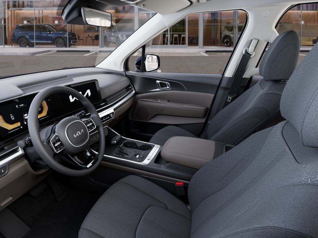 New 2026 Kia Carnival LX image 17