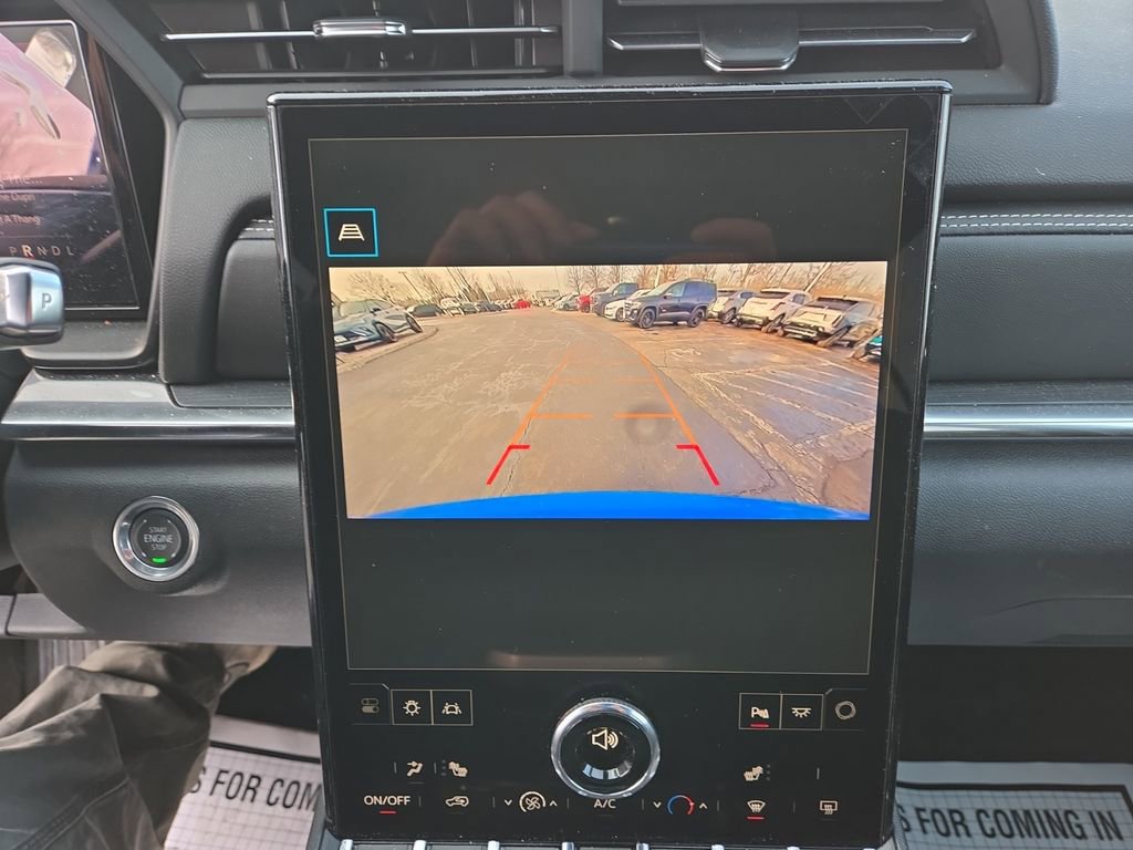 Used 2026 GMC Terrain Elevation image 27