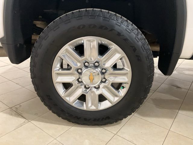 Used 2024 Chevrolet Silverado 3500 High Country w/ Technology Package image 29