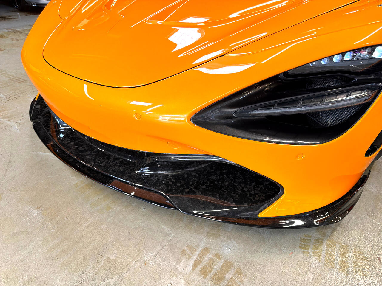 Used 2019 McLaren 720S image 12