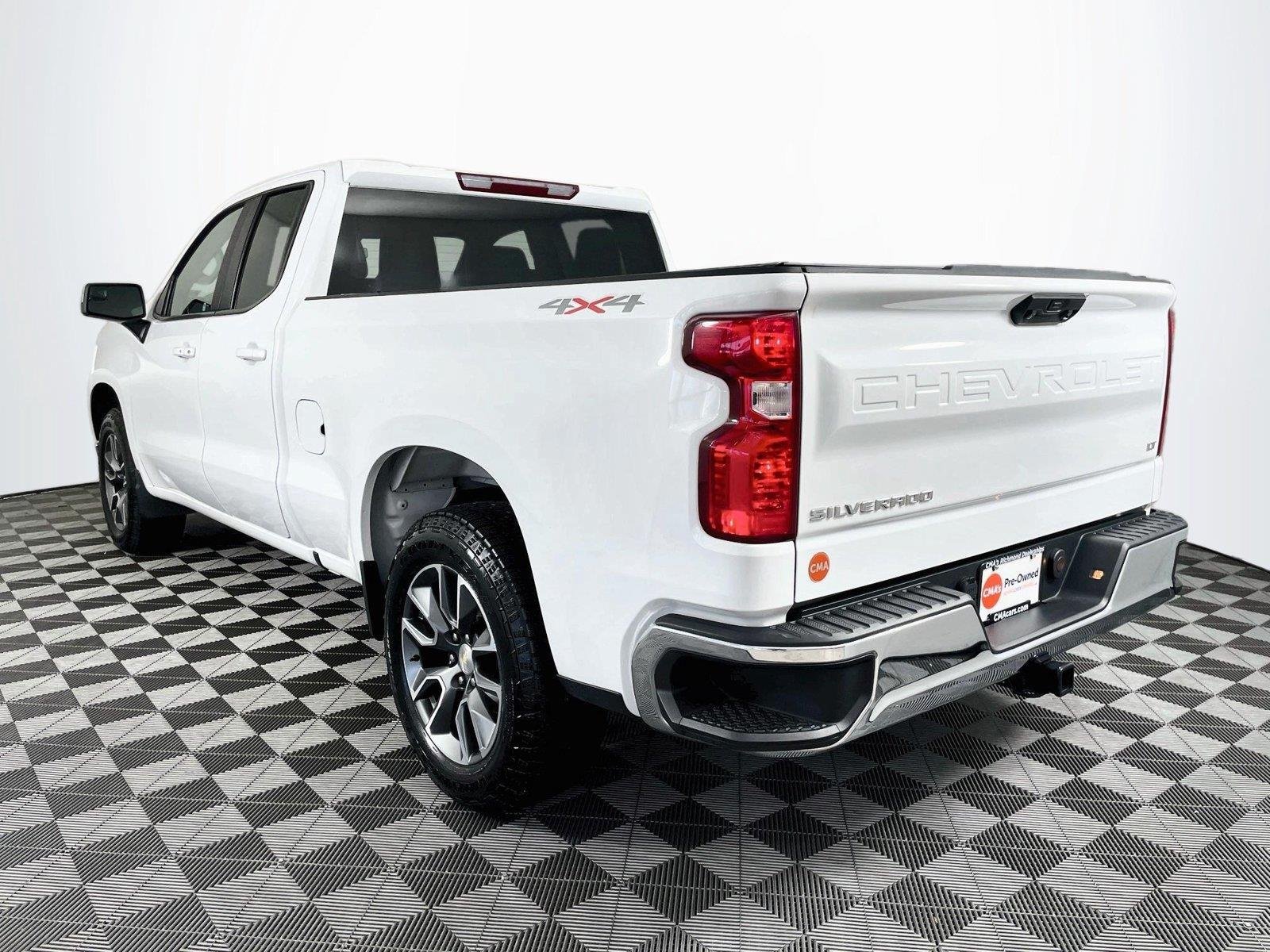 Used 2024 Chevrolet Silverado 1500 LT AWD/4WD image 6