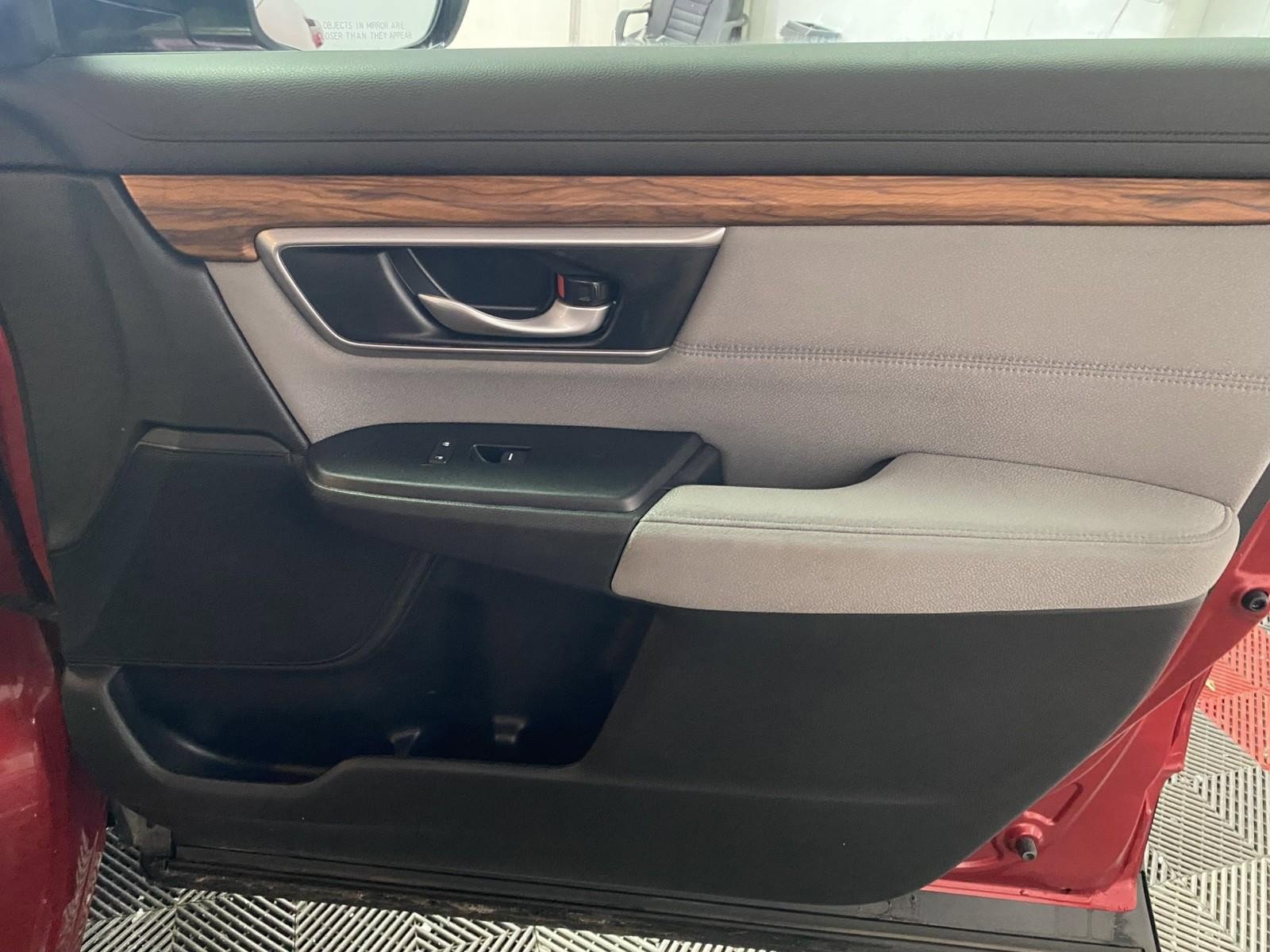 Used 2022 Honda CR-V EX image 7