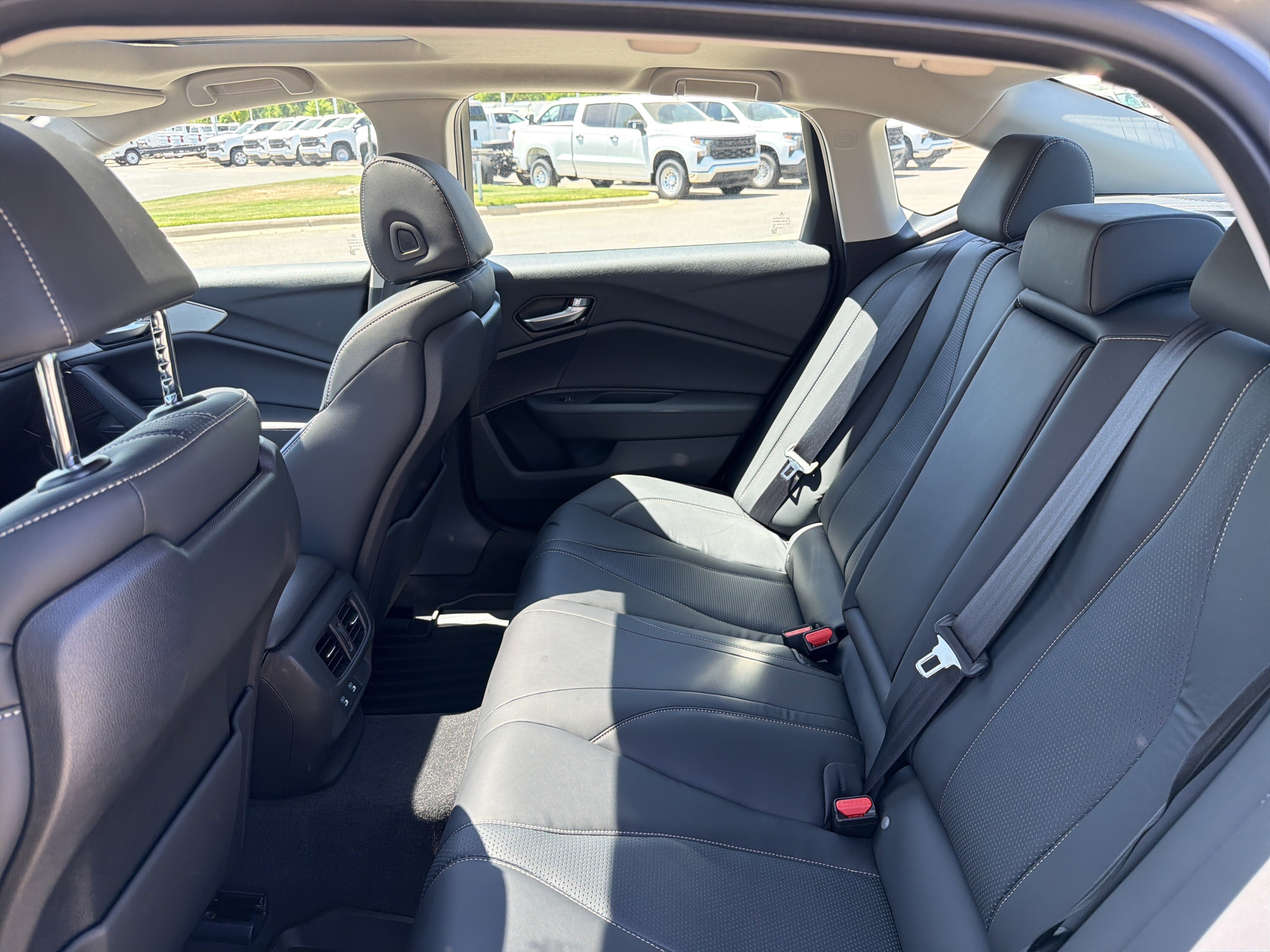 Used 2025 Acura TLX w/ Technology Package FWD image 26