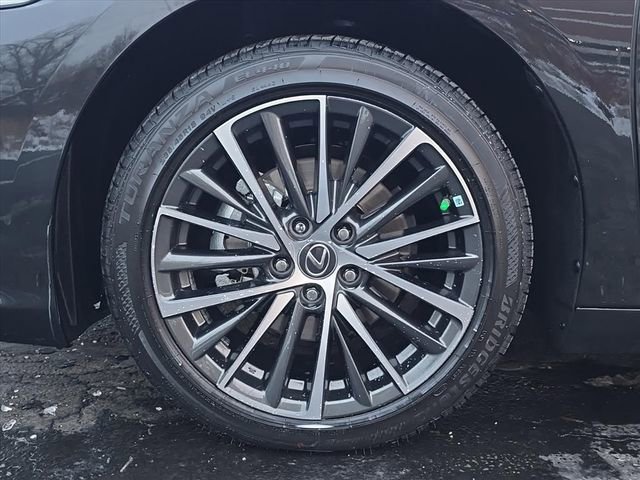 New 2025 Lexus ES 350 w/ Premium Package image 11