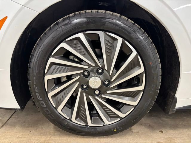 Used 2021 Hyundai Sonata Limited image 9