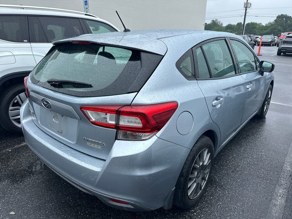 Used 2017 Subaru Impreza 2.0i AWD/4WD image 4