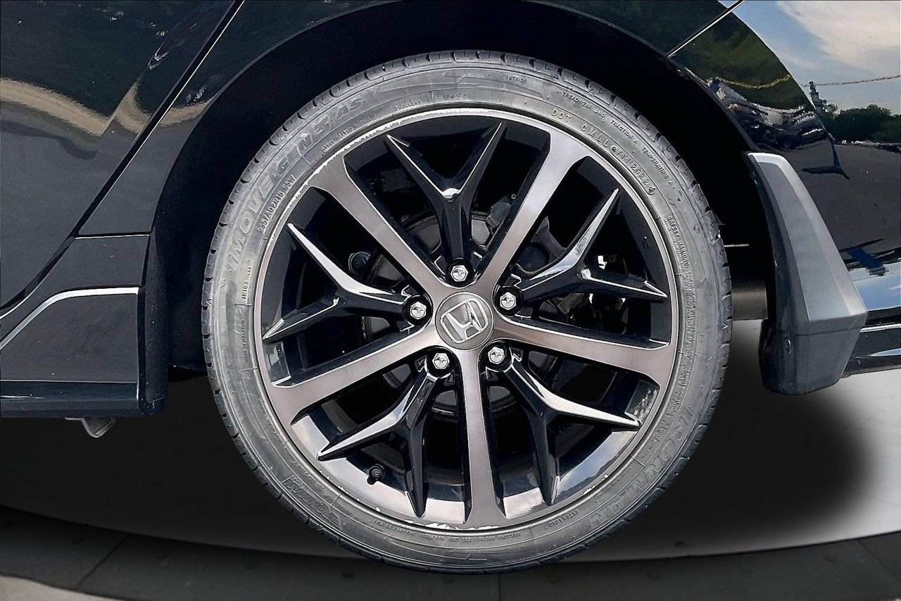 Used 2021 Honda Civic Sport image 32